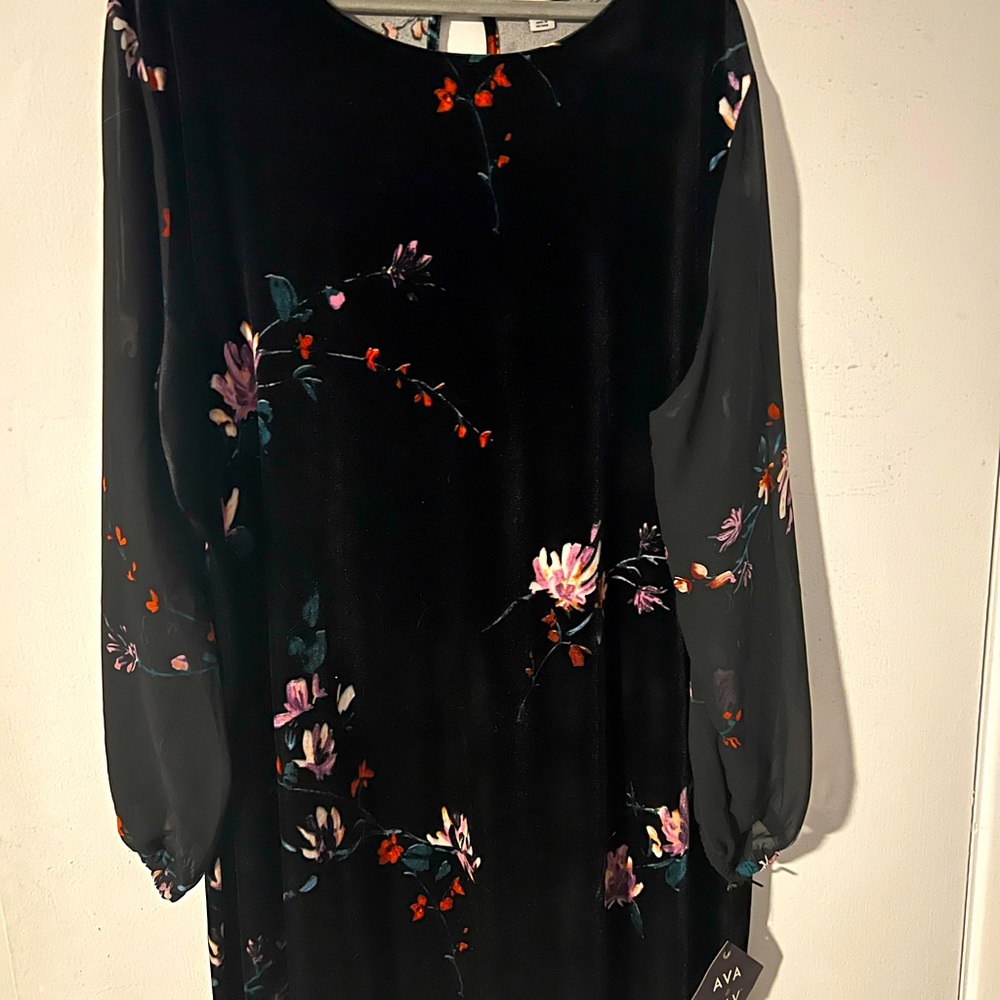Ava & Viv dress size 4x NWT